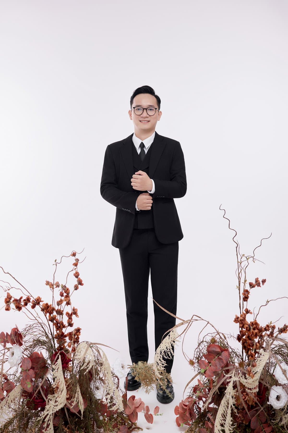 Ảnh chú rể Quý Nam